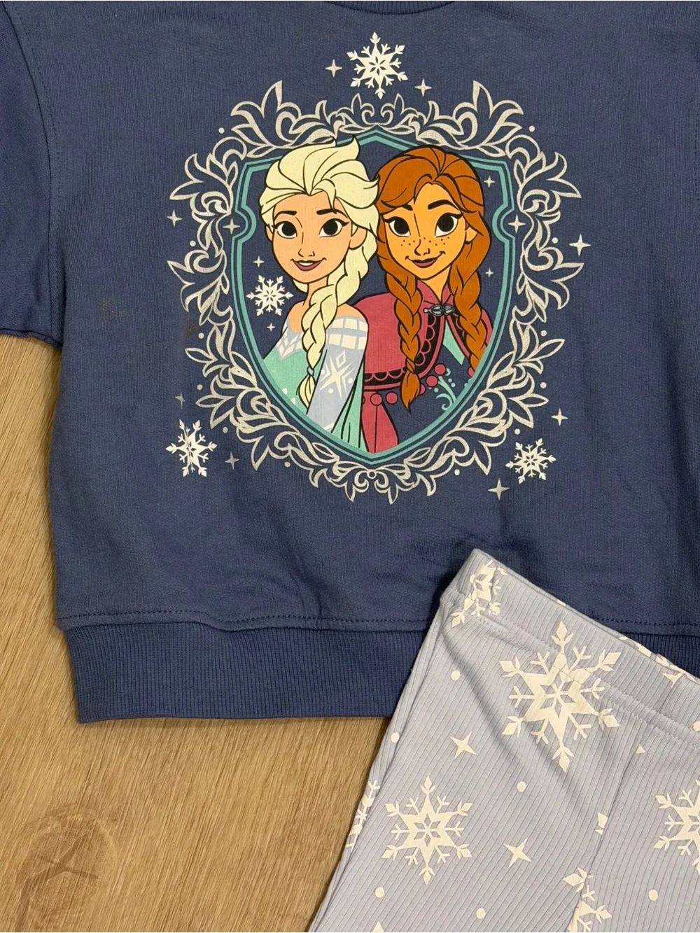 Disney Navy Elsa & Anna Sweatshirt with Light Blue Snowflake Leggings | 12M